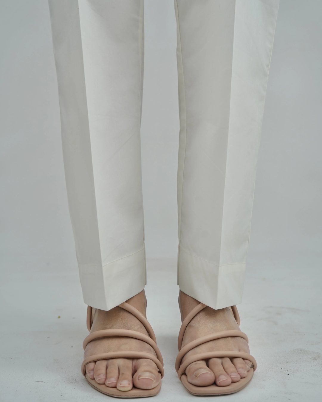 AAN-CIGARETTE WHITE PANT