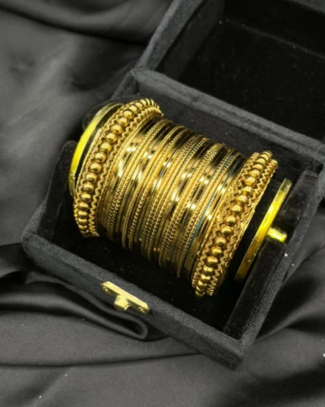 Golden luxe bangle set