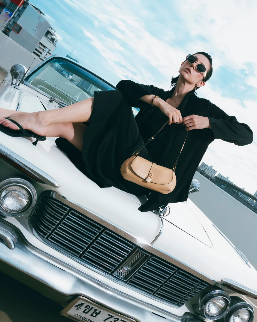 SHOULDER BAG-FAWN