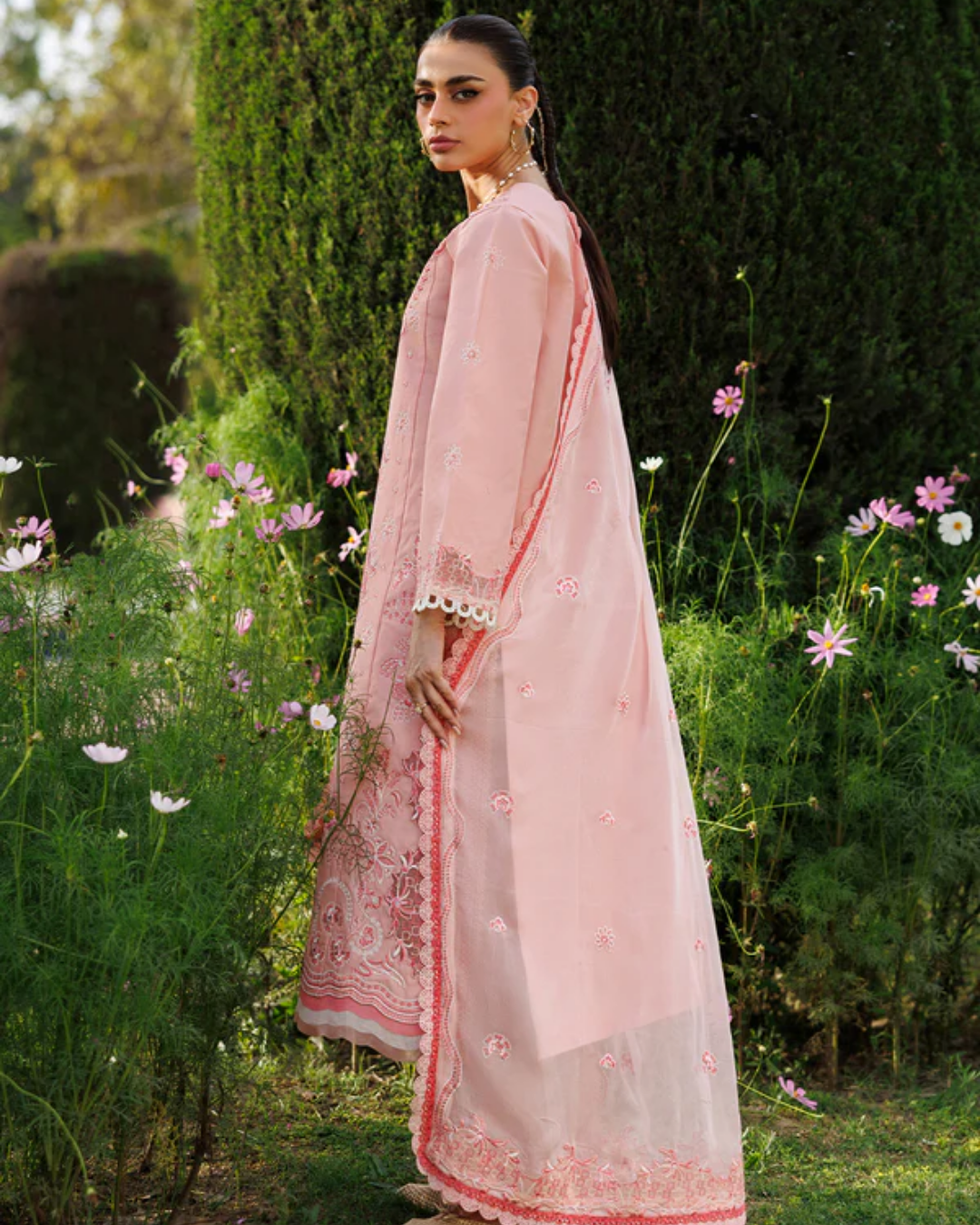 M-05 | 3PC LAWN