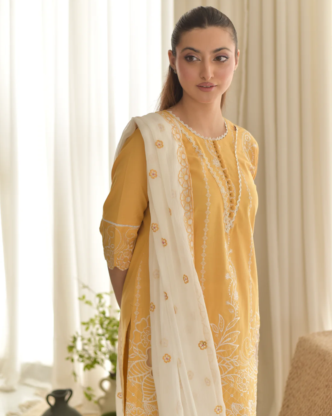 Article | soraya set