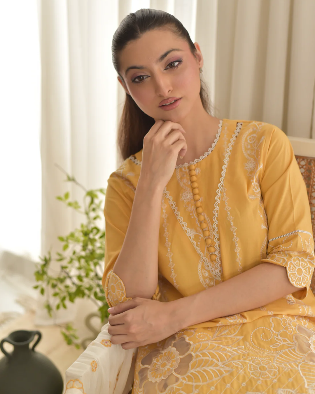 ARTICLE | SORAYA SET