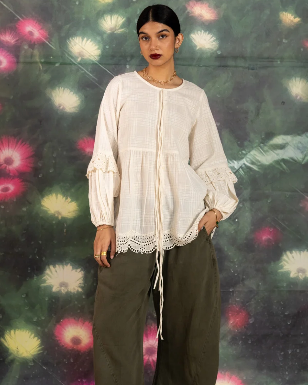 Broderie top