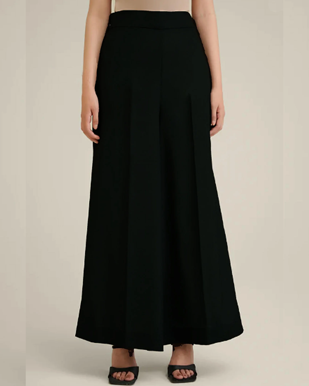 MORGANITE LOOSE FIT BLACK PANT