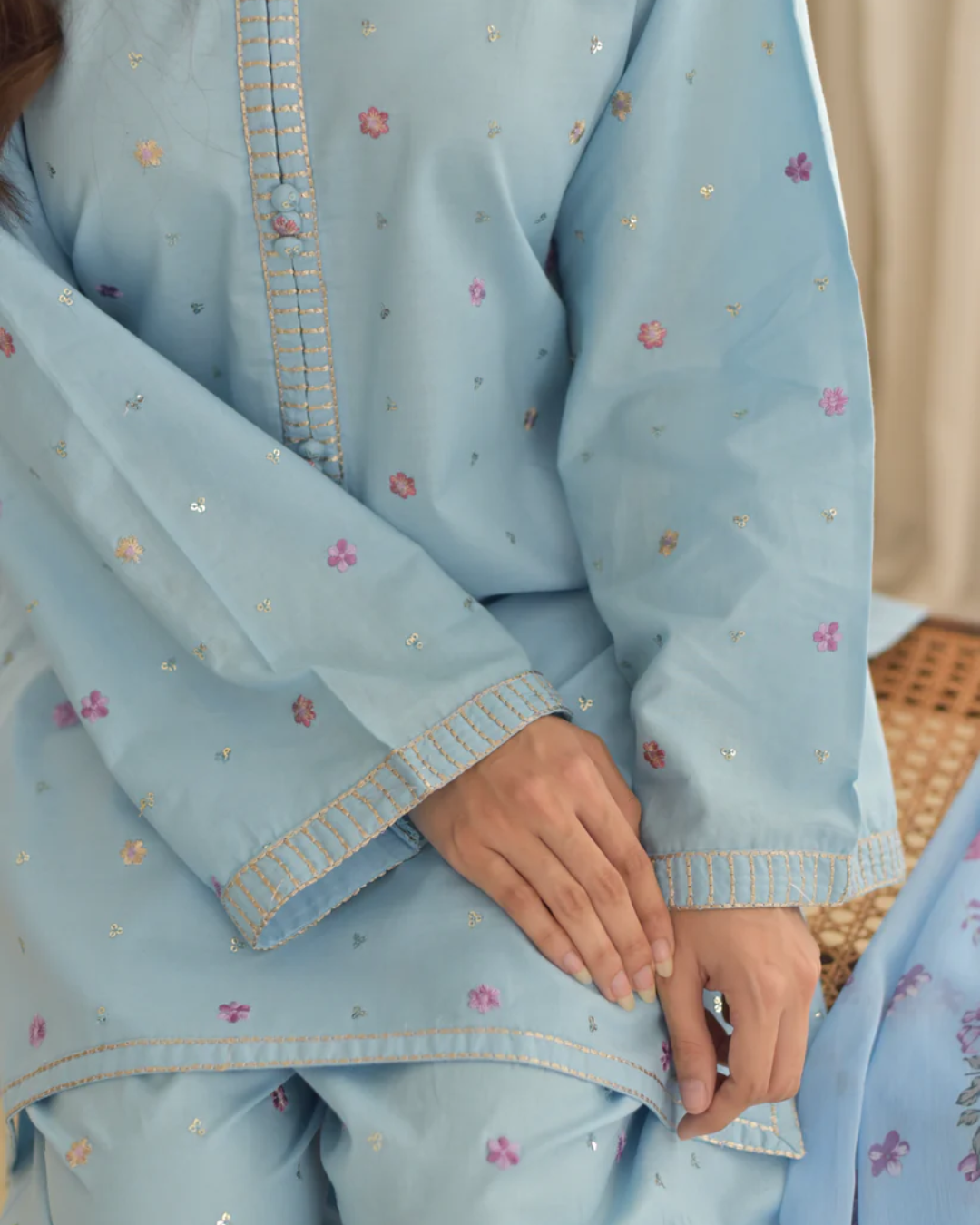 Article | malika set